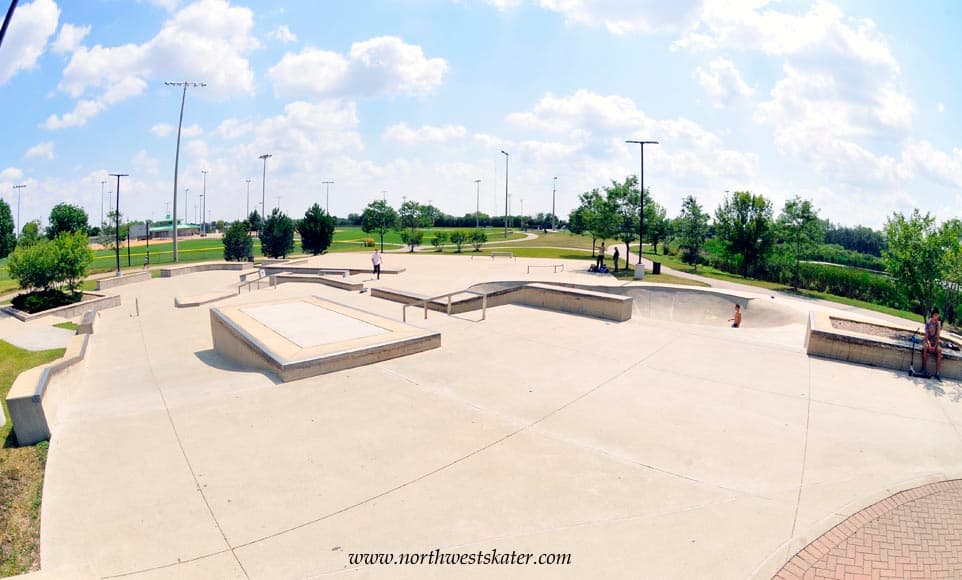 Schaumburg Skatepark photo 1