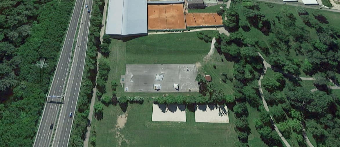 Schwarzer-Platz Krems photo 1