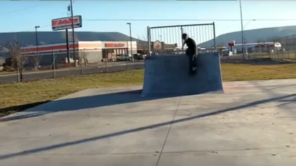 Selah Skatepark photo 1
