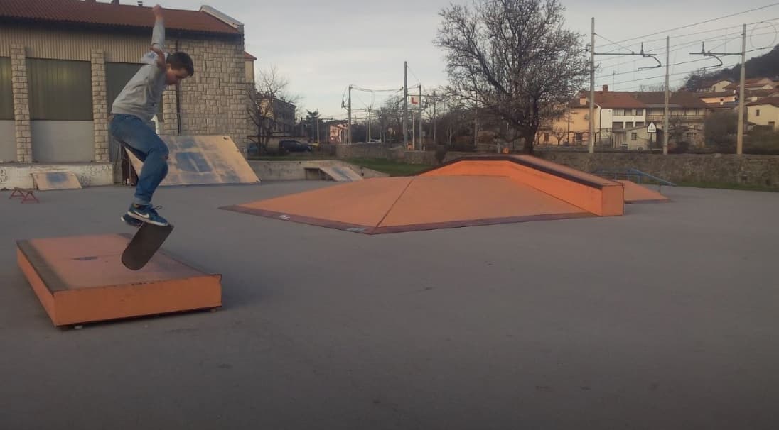 Sežana Skatepark photo 1