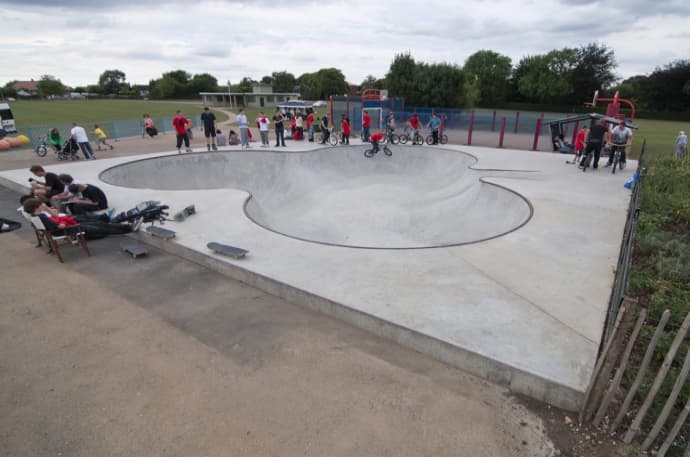 SKATEPARK BIGGIN HILL BOWL photo 1
