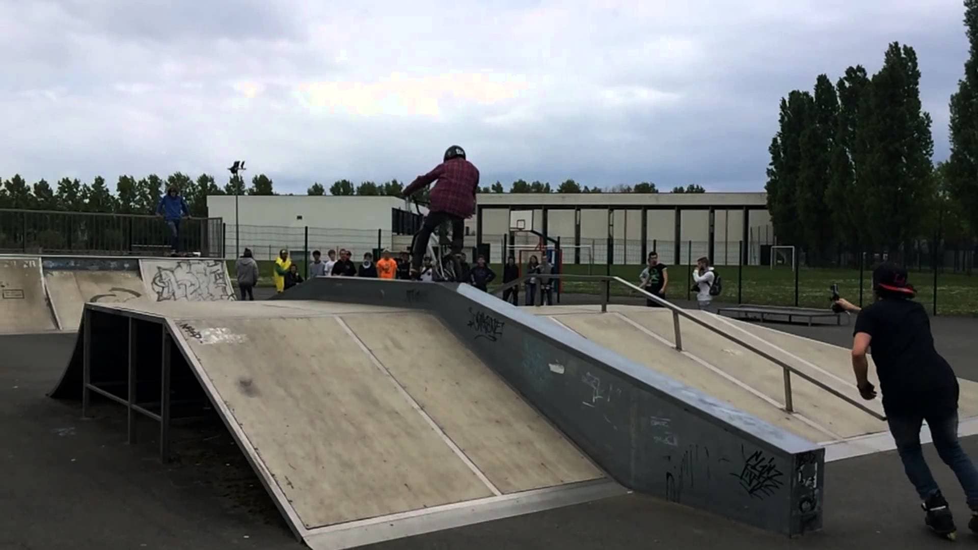 Skatepark Bondoufle photo 1