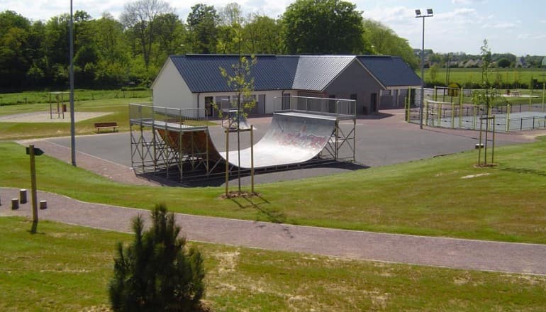 Skatepark Bourg-Achard photo 1