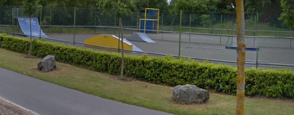Skatepark Brain-sur-l'Authion photo 1