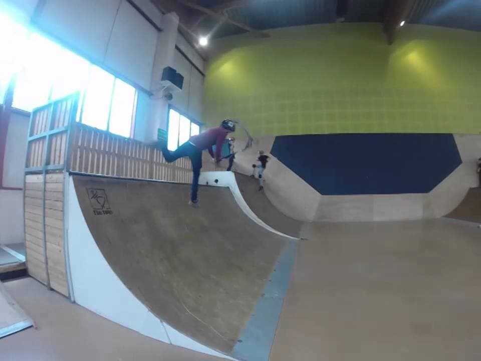Skatepark Carvin photo 1