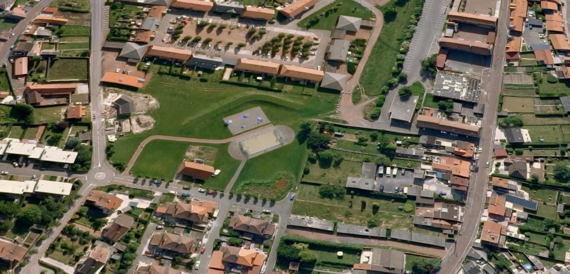 Skatepark Courcelles-les-Lens photo 1