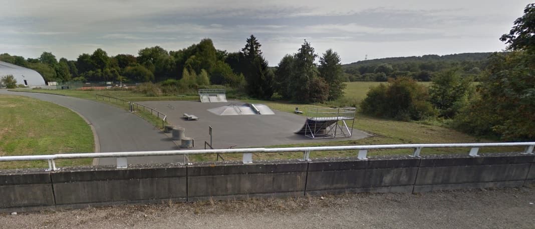 Skatepark de Dourdan photo 1