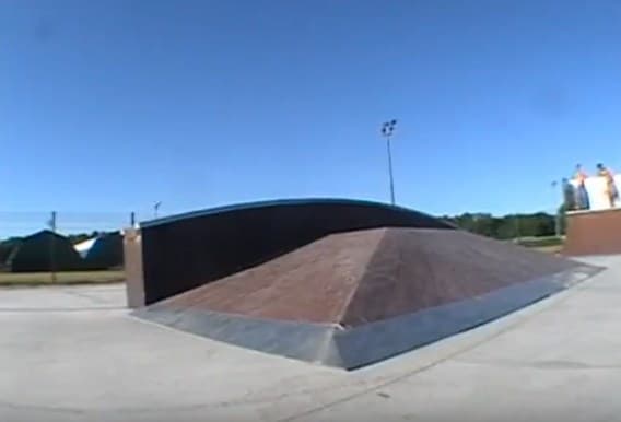Skatepark de Vineuil photo 1