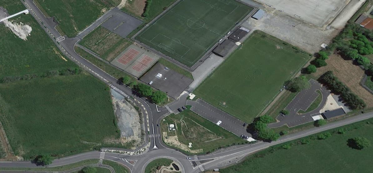 Skatepark Grandchamps-des-Fontaines photo 1