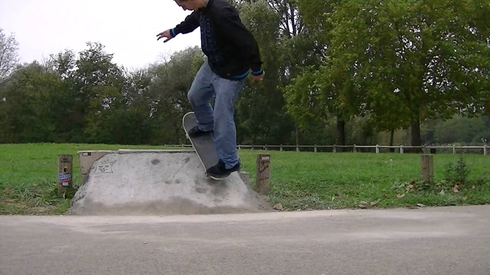 Skatepark Migennes photo 1