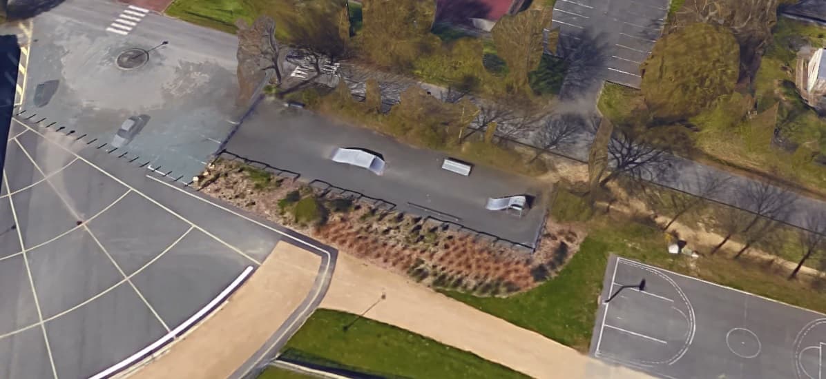 Skatepark Pellouailles-Les-Vignes photo 1