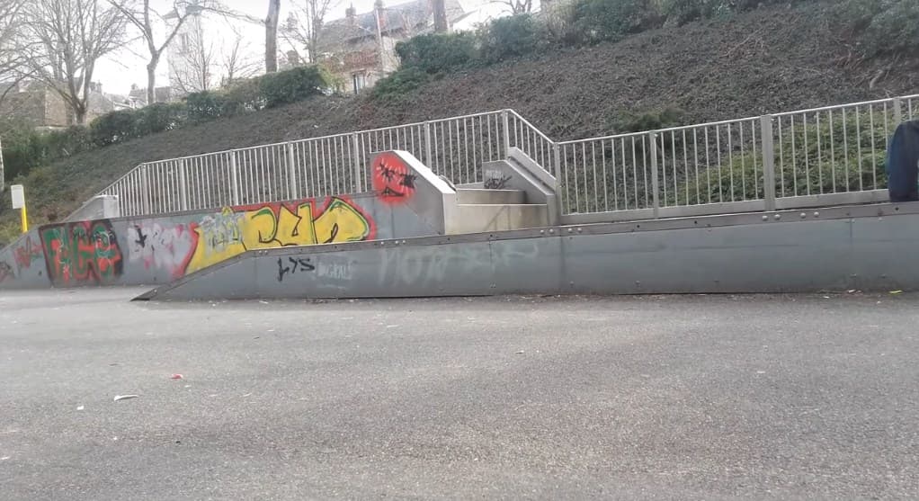 Skatepark Pithiviers photo 1