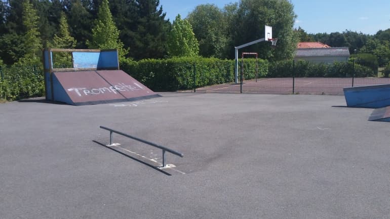 Skatepark - Saint Aignan Grandlieu photo 1