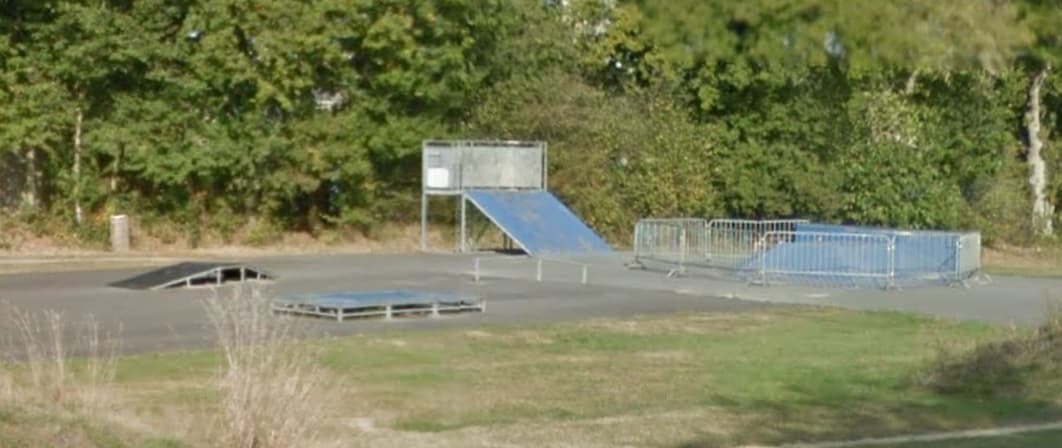 Skatepark Saint Aubin du Cormier photo 1