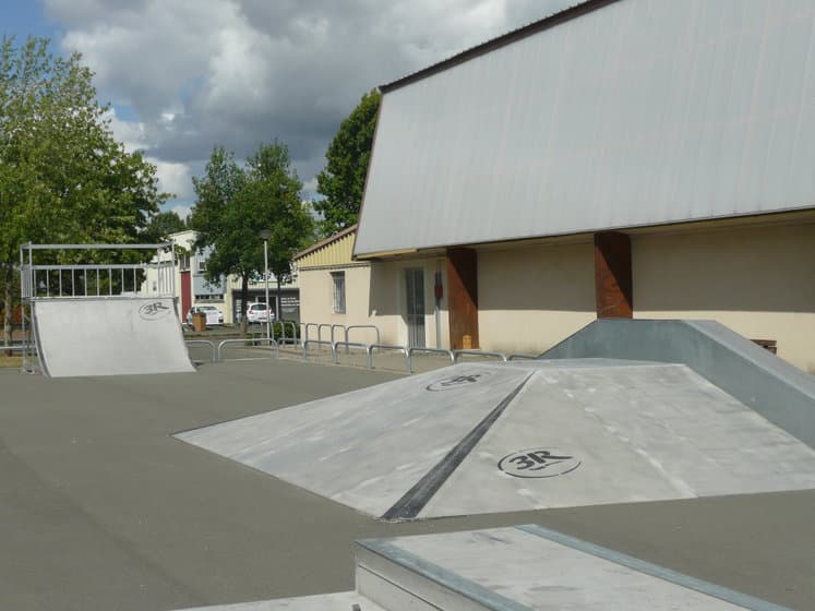 Skatepark Saint Gemmes sur Loire photo 1