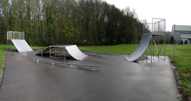 Skatepark - Saint Vrain photo 1