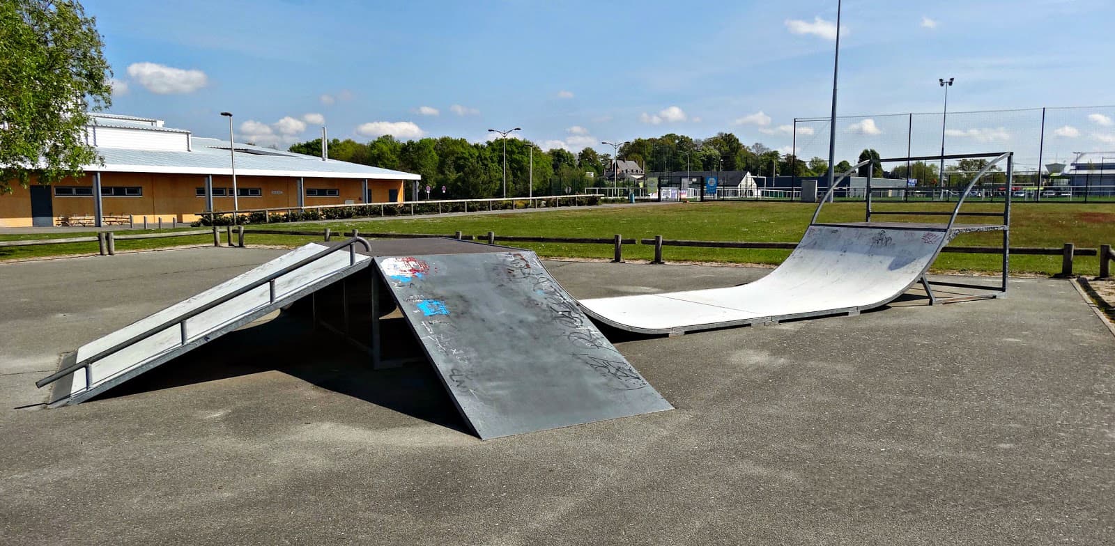 Skatepark - Saran photo 1