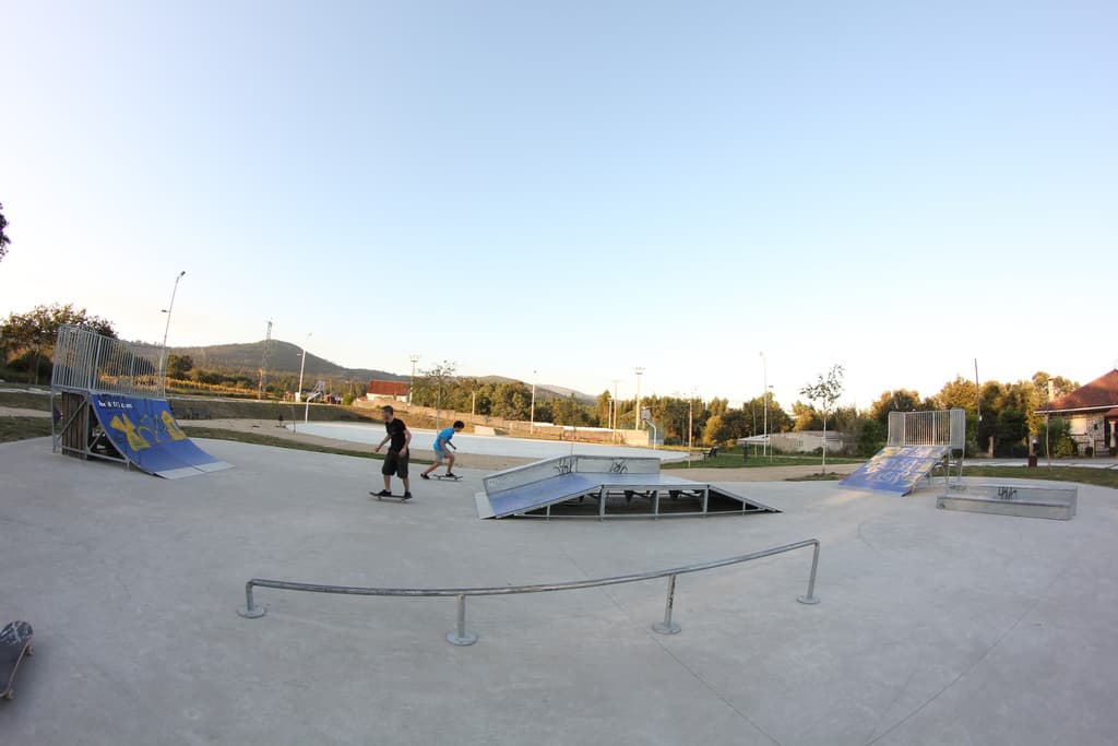 Skatepark Taragoña Rianxo photo 1
