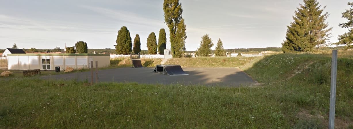 Skatepark Vouneuil-sur-Vienne photo 1