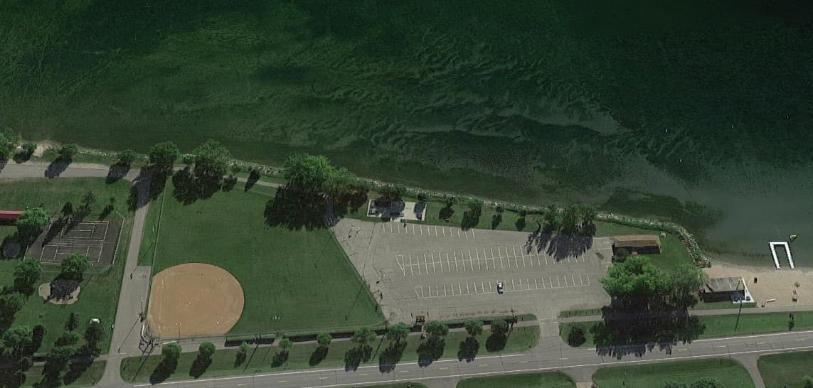 Starbuck Skate Park photo 1