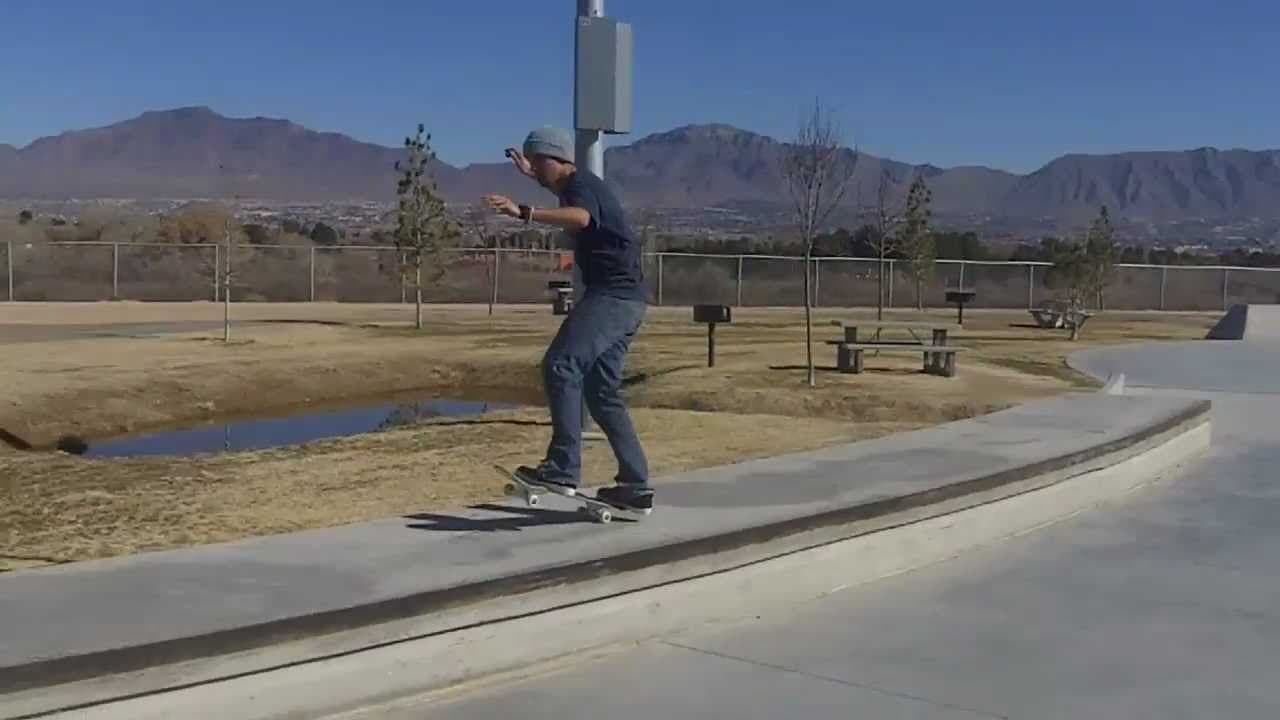 Sunland Park Plaza Skatepark photo 1