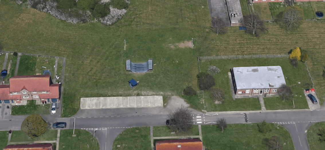 Thorney Island Skate Park photo 1