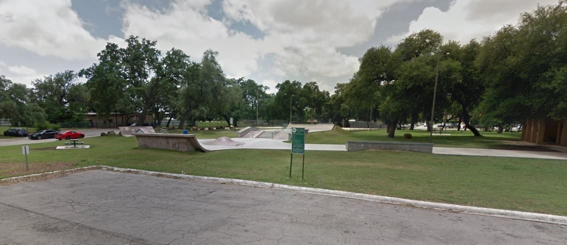 Uvalde Skatepark photo 1