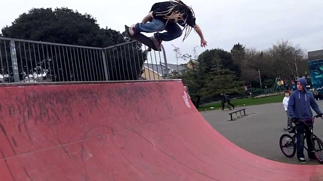 Victoria Park Skatepark photo 1