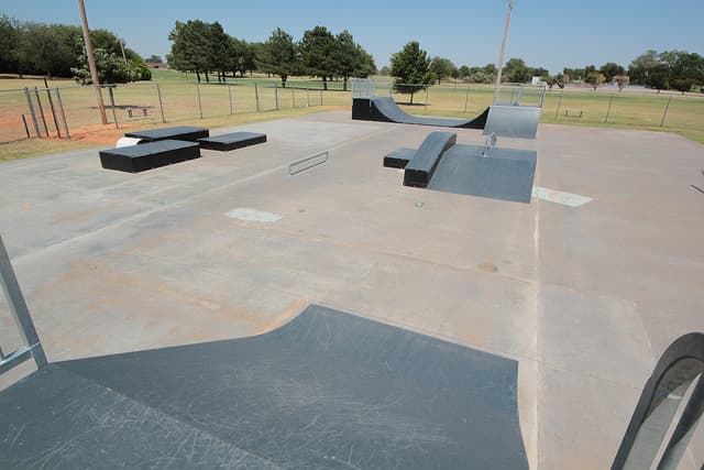 Weatherford Skatepark photo 1