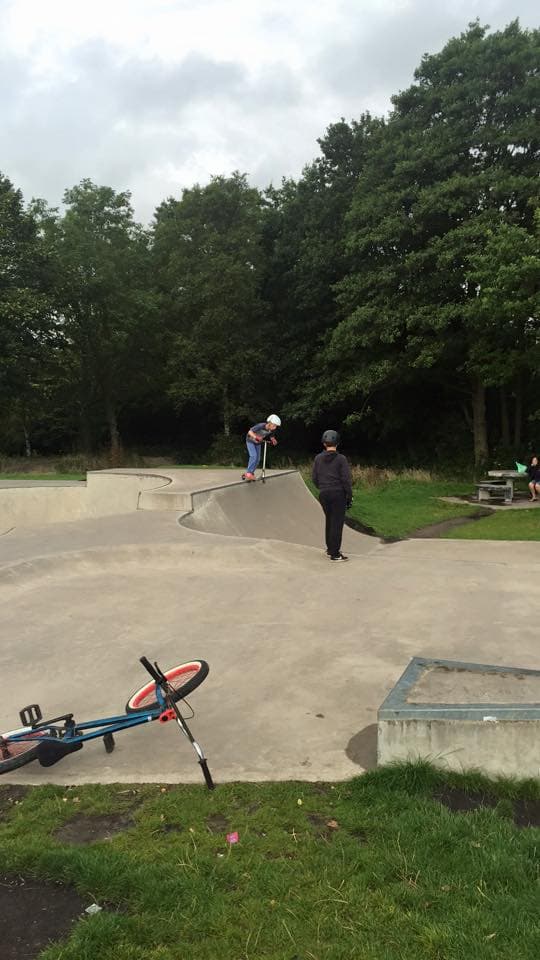 Whaley Bridge Skatepark photo 1