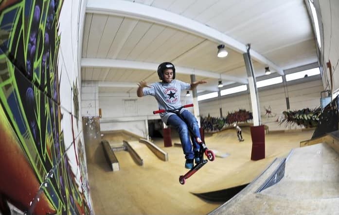 Wiesbaden Colosseum Skatehalle photo 1