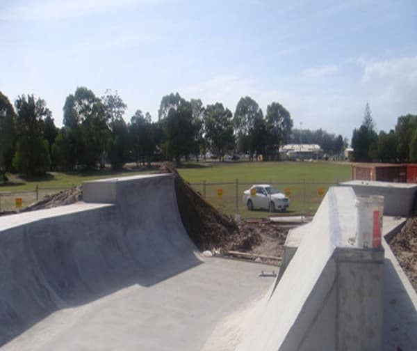 Woodgate Beach Mini Ramp Skatepark photo 1