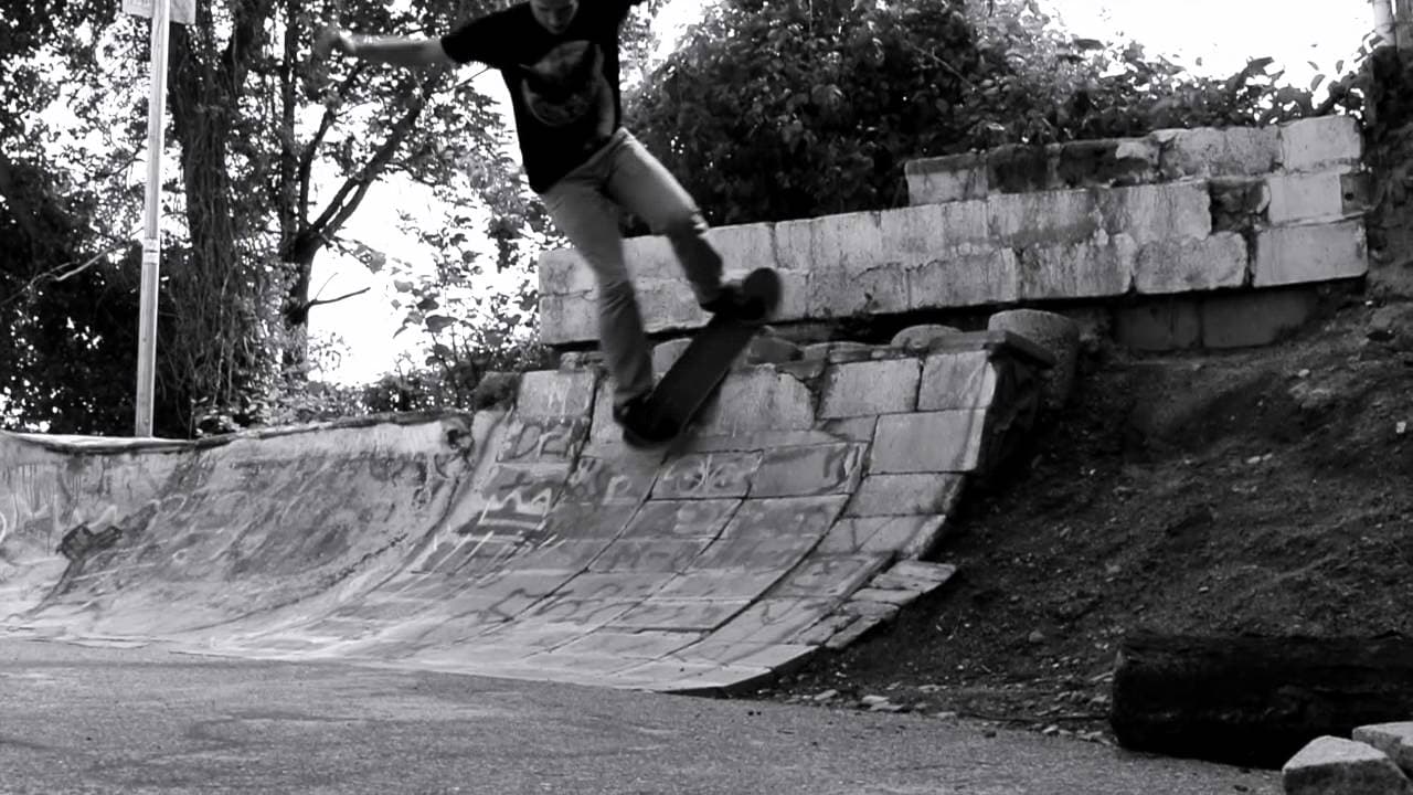Worcide DIY Skatepark photo 1